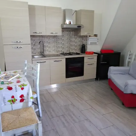 Holiday home Indipendente Lucri Avola